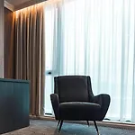 Hotel Sky Airport