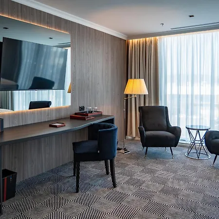 Sky Airport Hotel