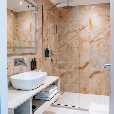 Sky Airport 4* Cluj-Napoca