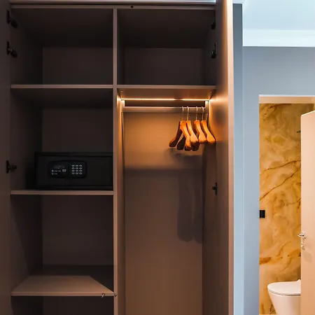 Sky Airport 4* Kolozsvár