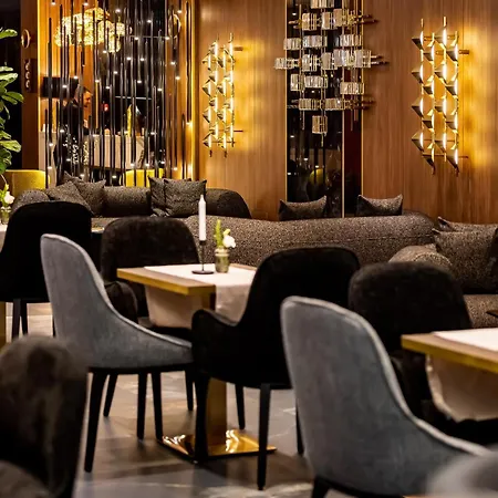 Sky Airport Hotel 4*