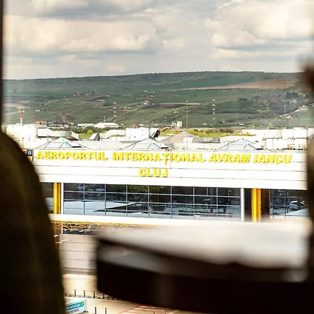 Hotel Sky Airport