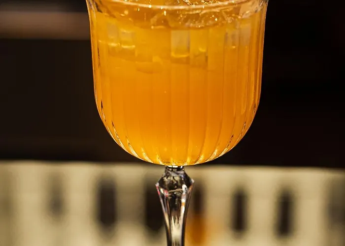 Sky Airport Готель